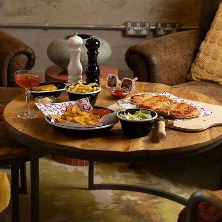 Moxy Docklands Hotel