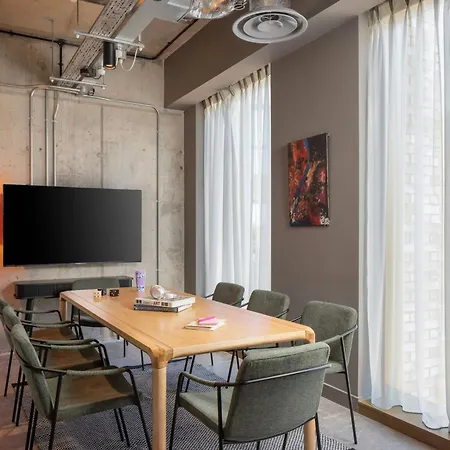 Moxy Docklands Hotel