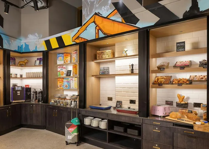 Moxy Docklands 3* Dublin